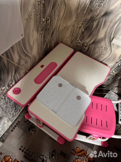 Детский стол мольберт