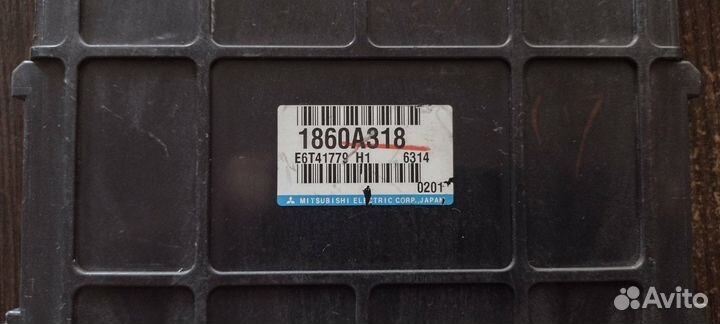 Блок управления двигателем Mitsubishi Lancer 9