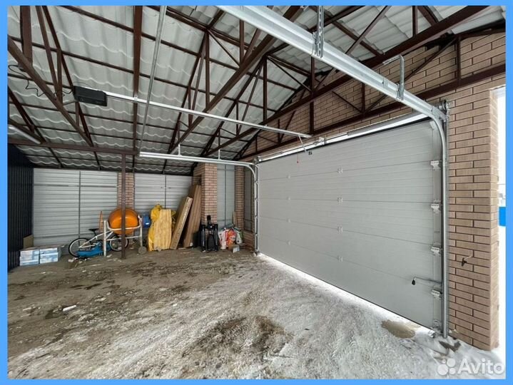 Секционные ворота