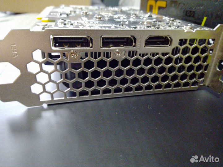 Видеокарта GTX1650 4gb