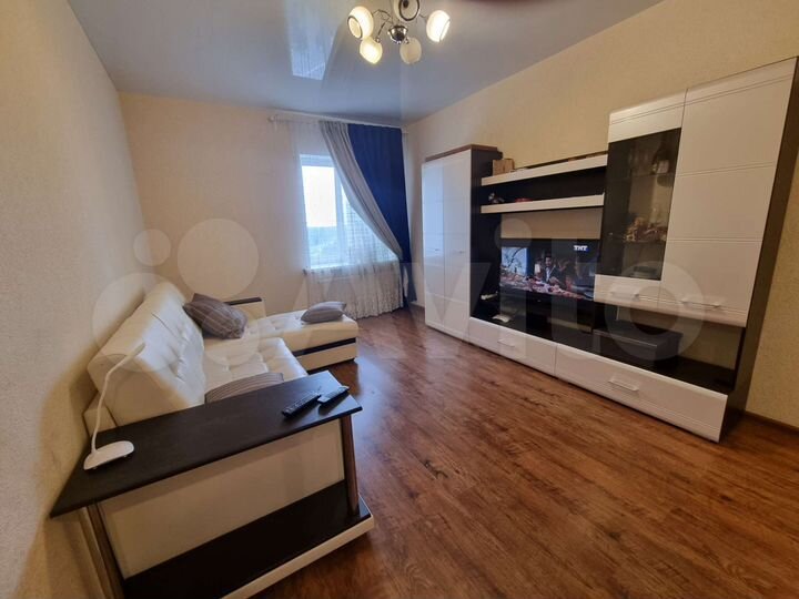 2-к. квартира, 60 м², 7/12 эт.