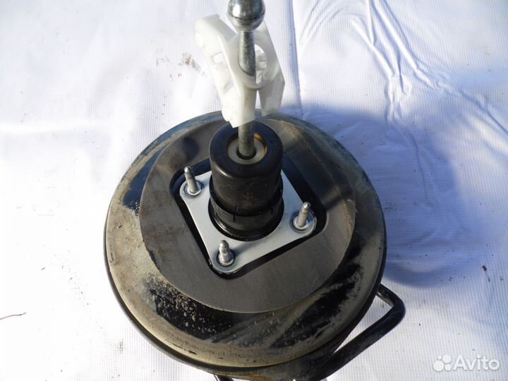 Усилитель тормозов вакуумный Skoda Fabia 2007-2015