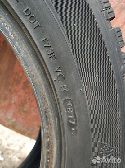 Hankook Winter I'Pike W409 235/55 R17 103T