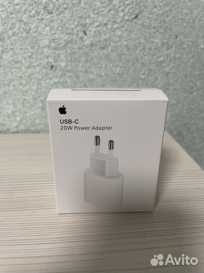 Зарядный блок iPhone 20 w