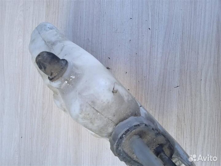 Бачок омывателя лобового стекла Mercedes Benz W21