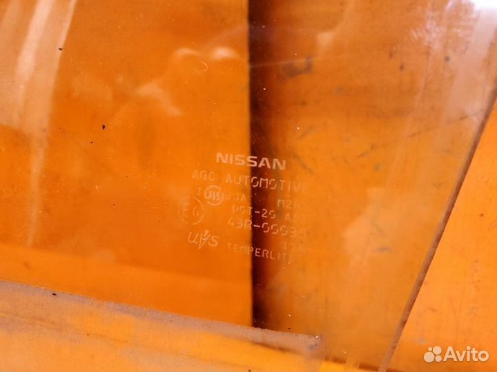 Стекло двери переднее левое Nissan Murano Z51 3.5