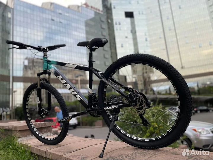 Совсем новый черный велик mars 26