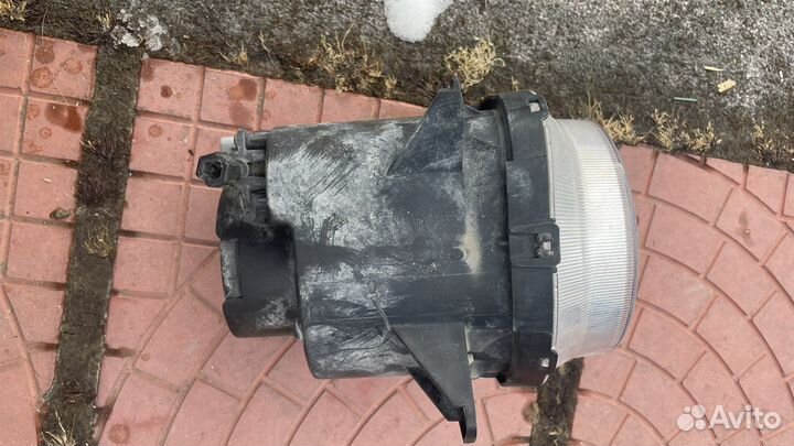 Противотуманная фара Hyundai HD 78 -65 левая