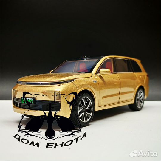 Машинка Lixiang L9 модель 1:24 Ликсианг Л9