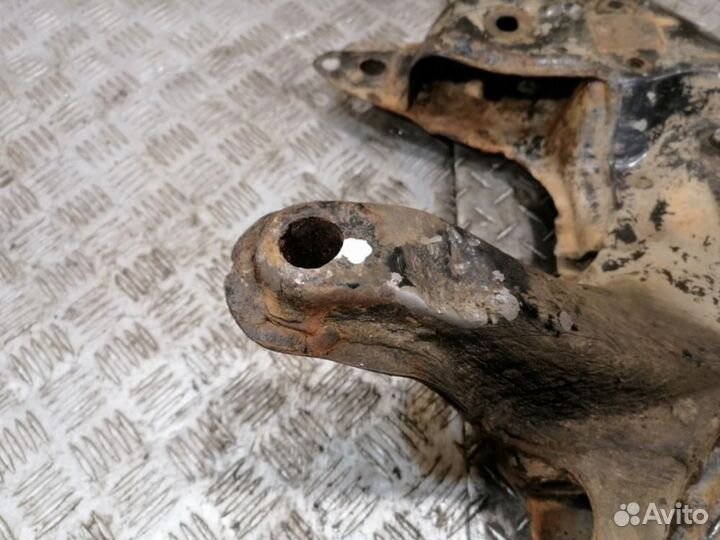 Балка подмоторная Geely Emgrand EC 7