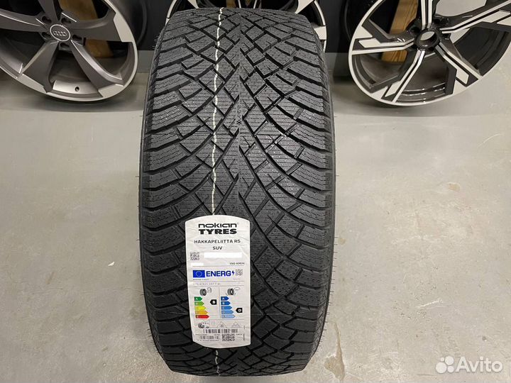 Nokian Tyres Hakkapeliitta R5 275/55 R20 117R