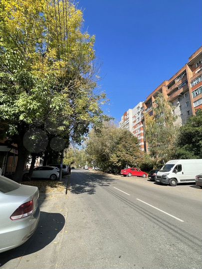 Продам торговое помещение, 205.5 м²