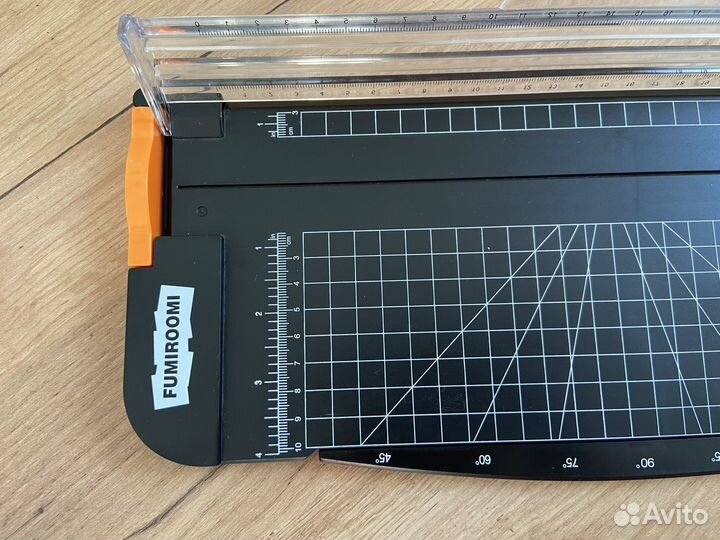 Резак для бумаги