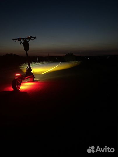 Электросамокат ultron x3