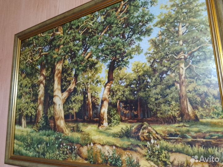 Картина, вышитая крестом