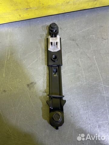 Механизм регулировки ремня безопасности Kia Ceed