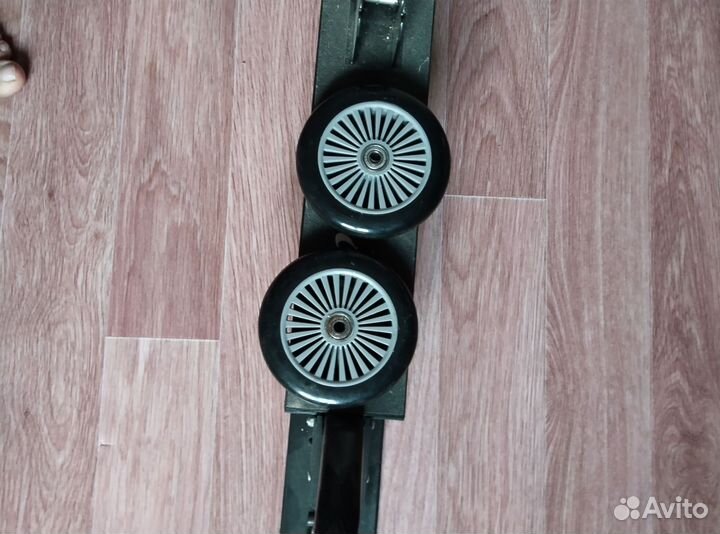 Самокат снегокат