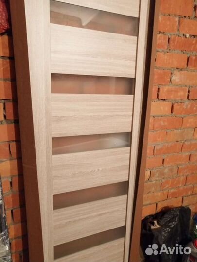 Дверь межкомнатная со стеклом новая