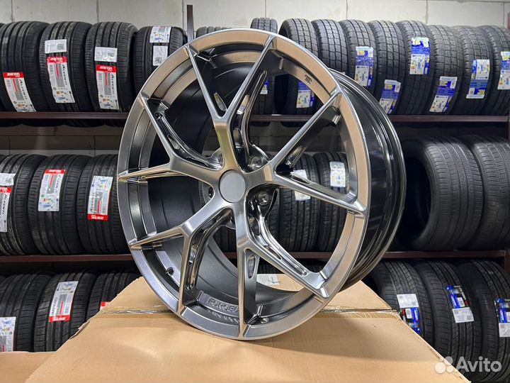 Литые диски R19 PCD:5x112;DIA:66,6