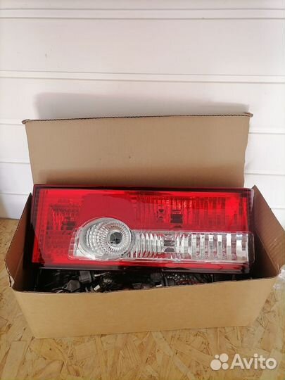 Продам фонари на ваз новые