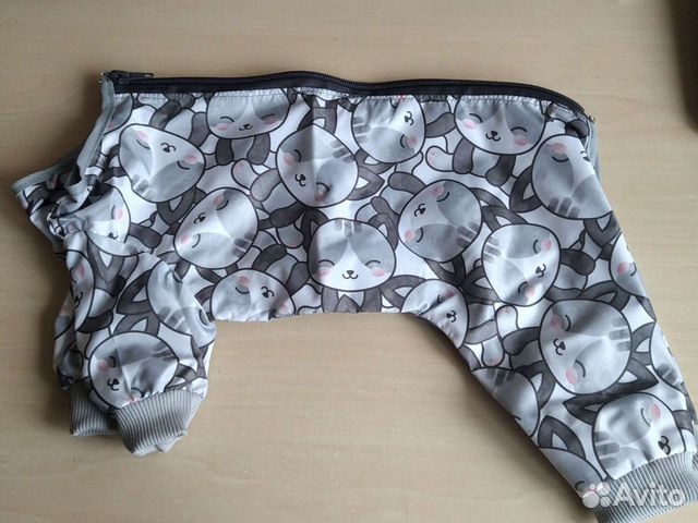 Дождевик для маленькой собаки