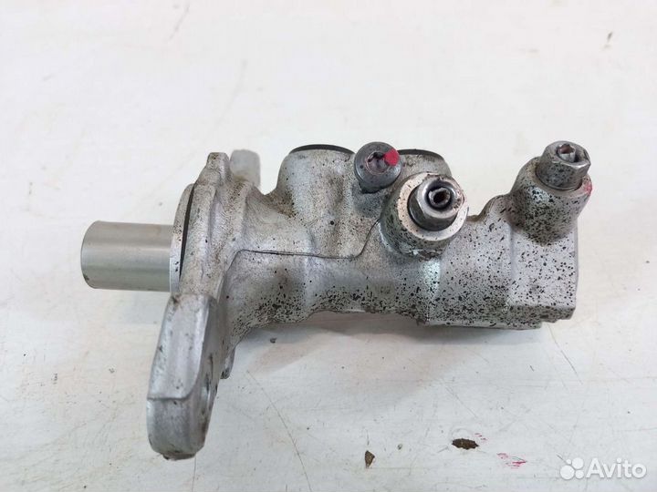 Тормозной цилиндр Renault Logan Stepway