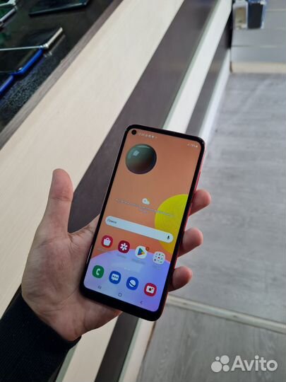 Samsung A11 2/32gb