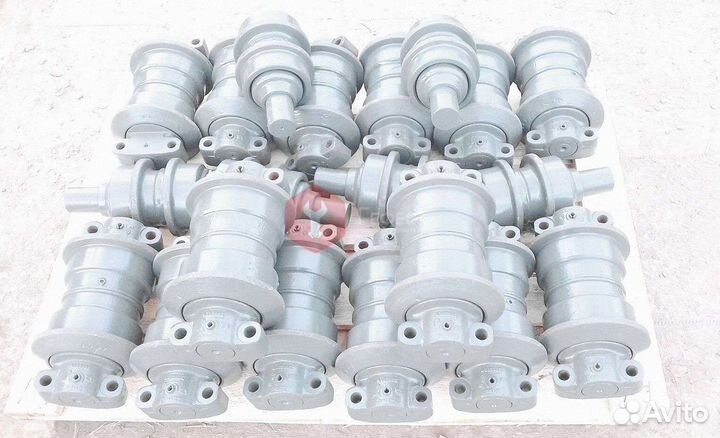 Каток поддерживающий Volvo EC360BLC SA1081-01820