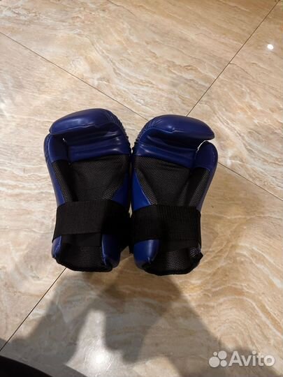 Перчатки для тхэквондо почти новые