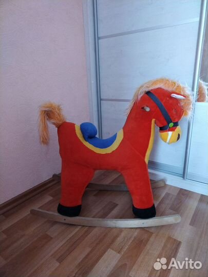 Качалка лошадь