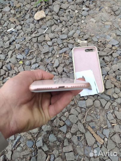 iPhone 8 Plus, 64 ГБ