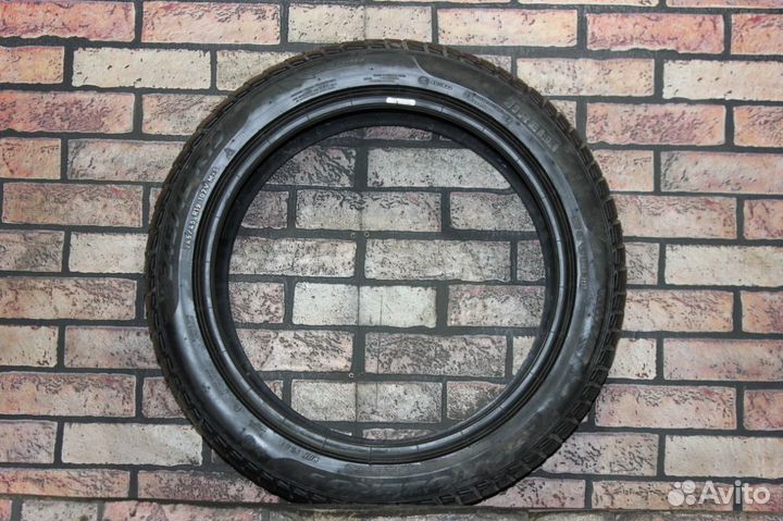 Pirelli Winter Sottozero 3 245/45 R19