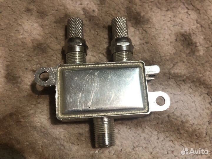 Делитель спутникового и тв сигнала на 2 выхода