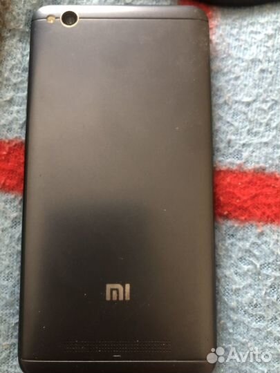 Xiaomi Redmi 4, 3/32 ГБ