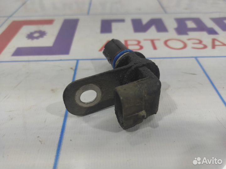 Датчик положения коленвала Cadillac Escalade III 1