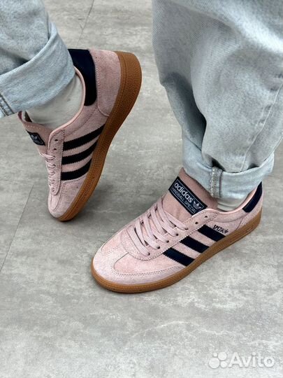 Adidas Spezial Pink