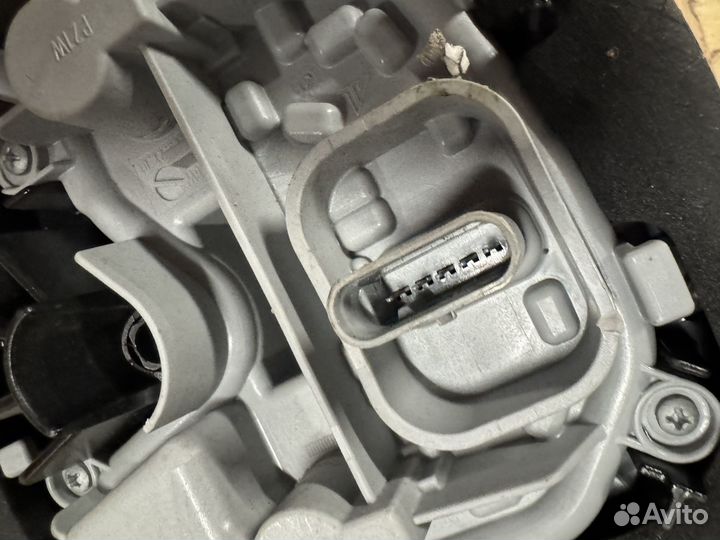 Фонарь Jeep Renegade 52060585SX левый