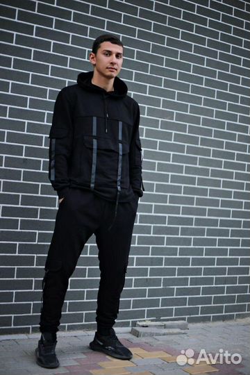 Спортивный костюм мужской