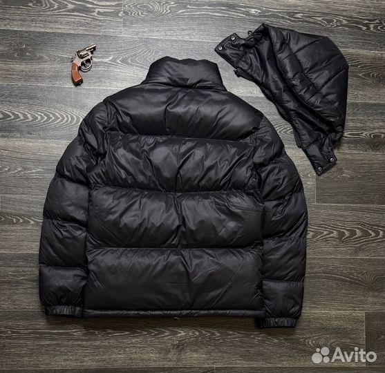 Зимний пуховик Moncler