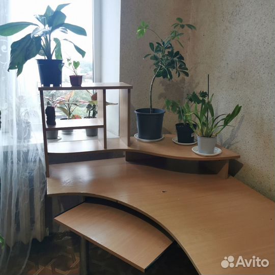 Компьютерный стол бу