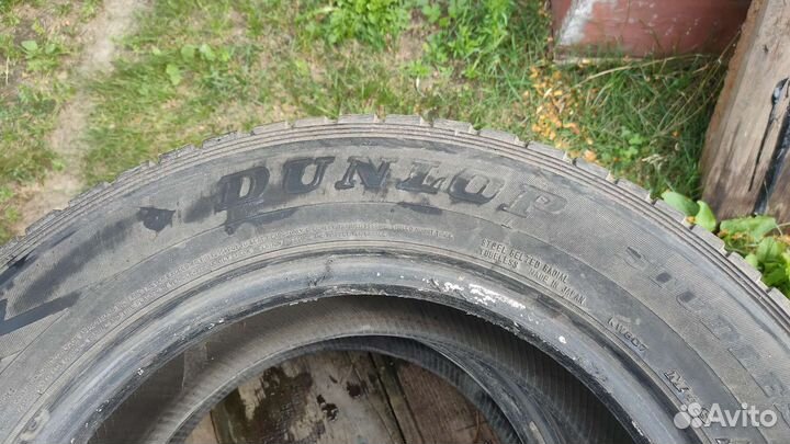 Dunlop Landsman 215/65 R16