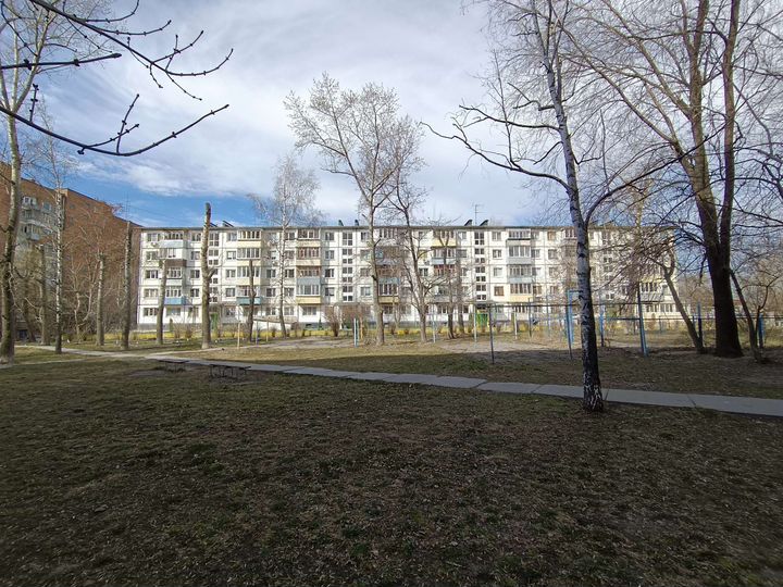 2-к. квартира, 45 м², 1/5 эт.