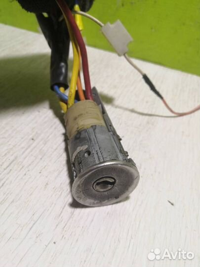 Замок зажигания Пежо 206