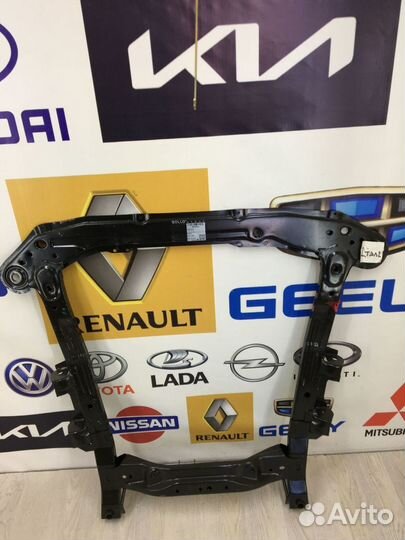 Подрамник Балка подмоторная Renault sandero stepwa