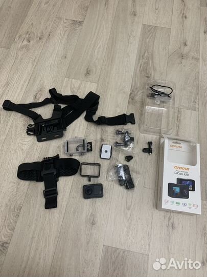 Экшн-камера digma DiCam 420