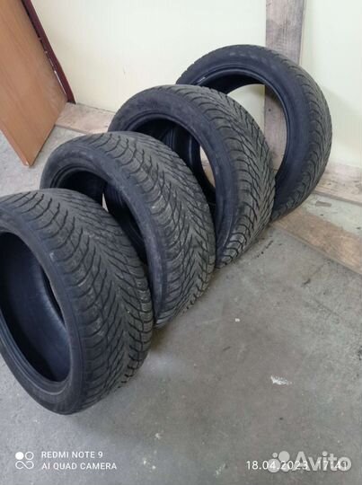 Nokian Tyres Hakkapeliitta R3 235/45 R18 98T