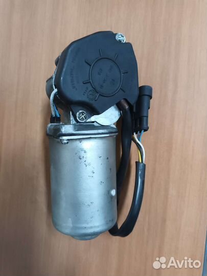 Моторчик стеклоочистителя на Калина 2, б/у