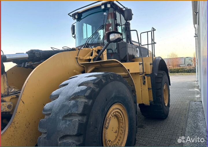 Левое стекло на Caterpillar 950 962 963 966 972