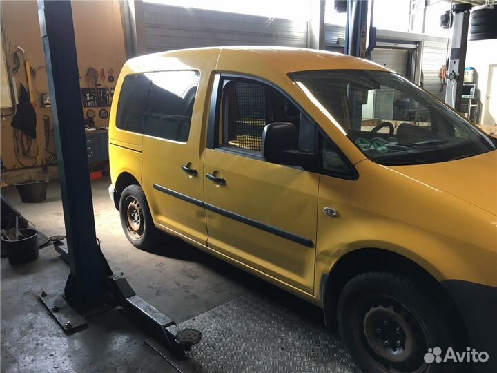 Разбор на запчасти Volkswagen Caddy