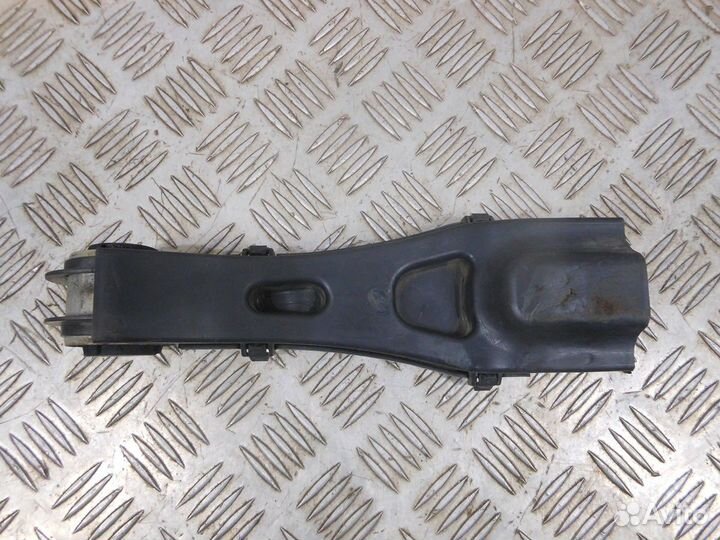 Рычаг задней подвески нижний Мерседес 246